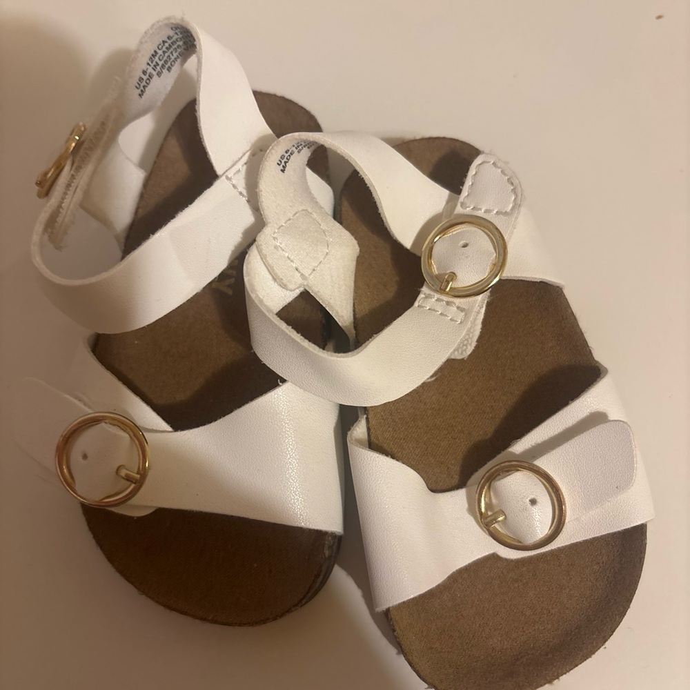 Old Navy White Toddler Buckle Sandals with Gold Rings